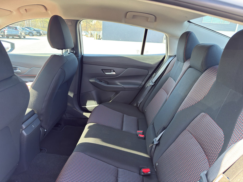 New 2026 Nissan Sentra SR w/ Floor Mat Package FWD image 32