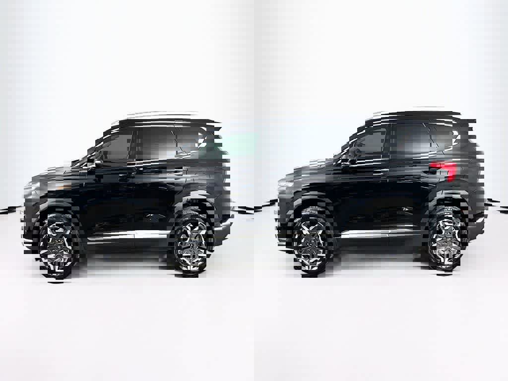 Used 2022 Hyundai Santa Fe Limited AWD/4WD image 3