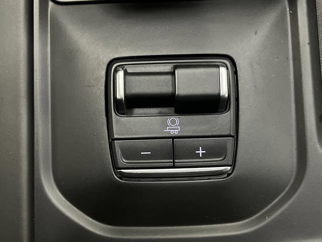 Used 2024 GMC Sierra 1500 Denali Ultimate image 28