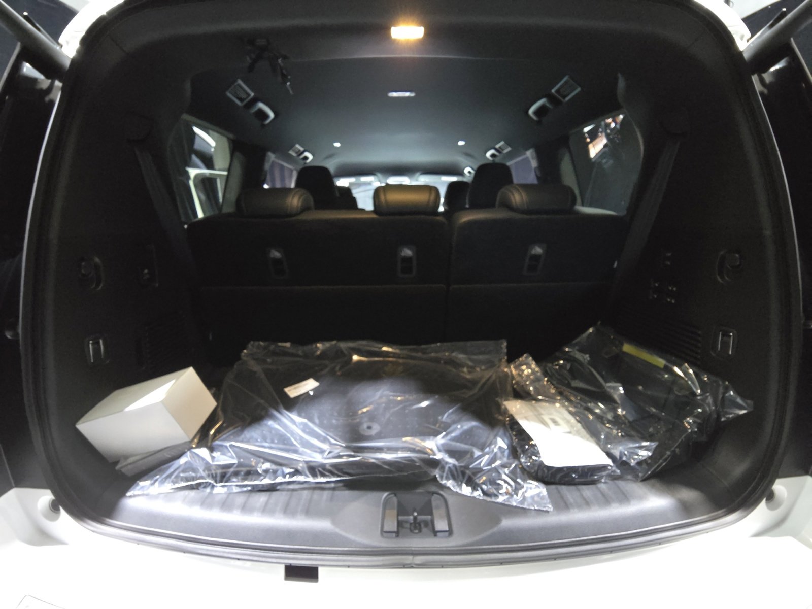 New 2025 Nissan Armada PRO-4X AWD/4WD image 33