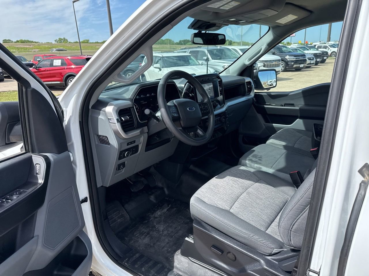 Used 2022 Ford F150 XL w/ Trailer Tow Package image 20