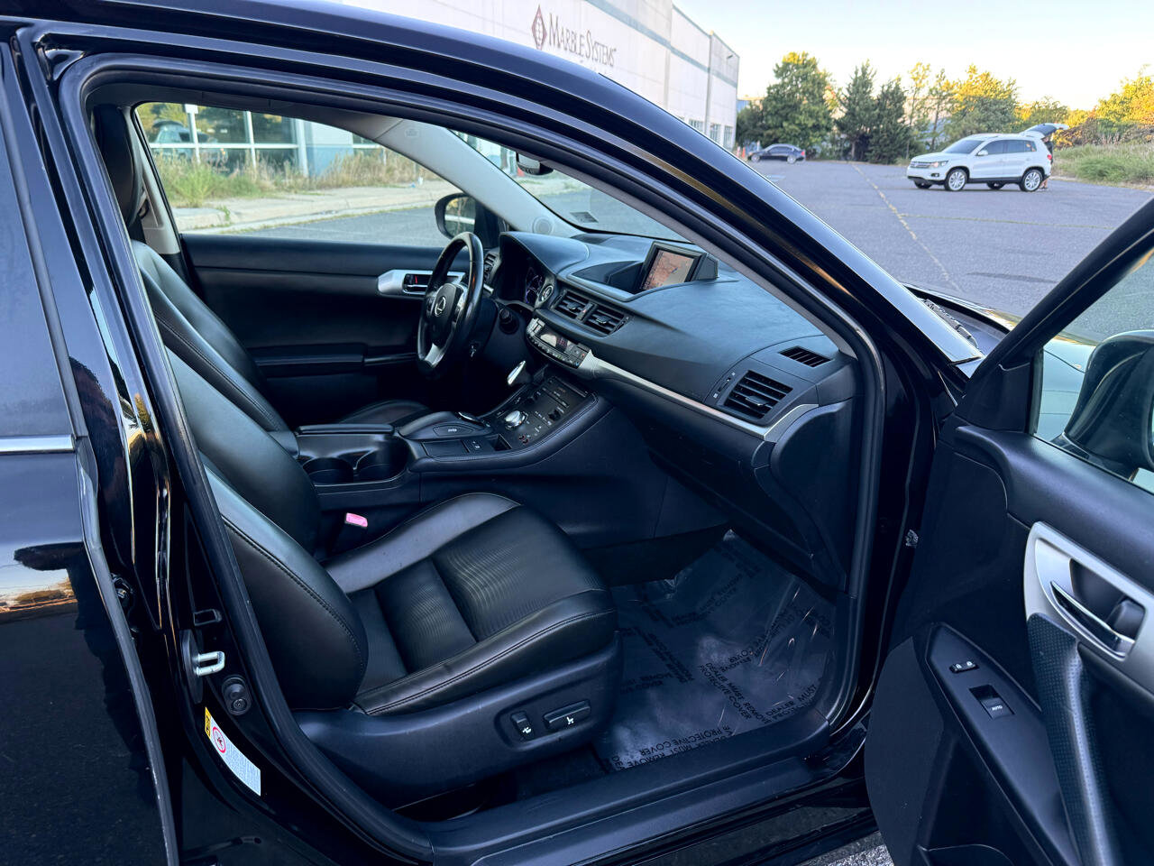 Used 2013 Lexus CT 200h image 19