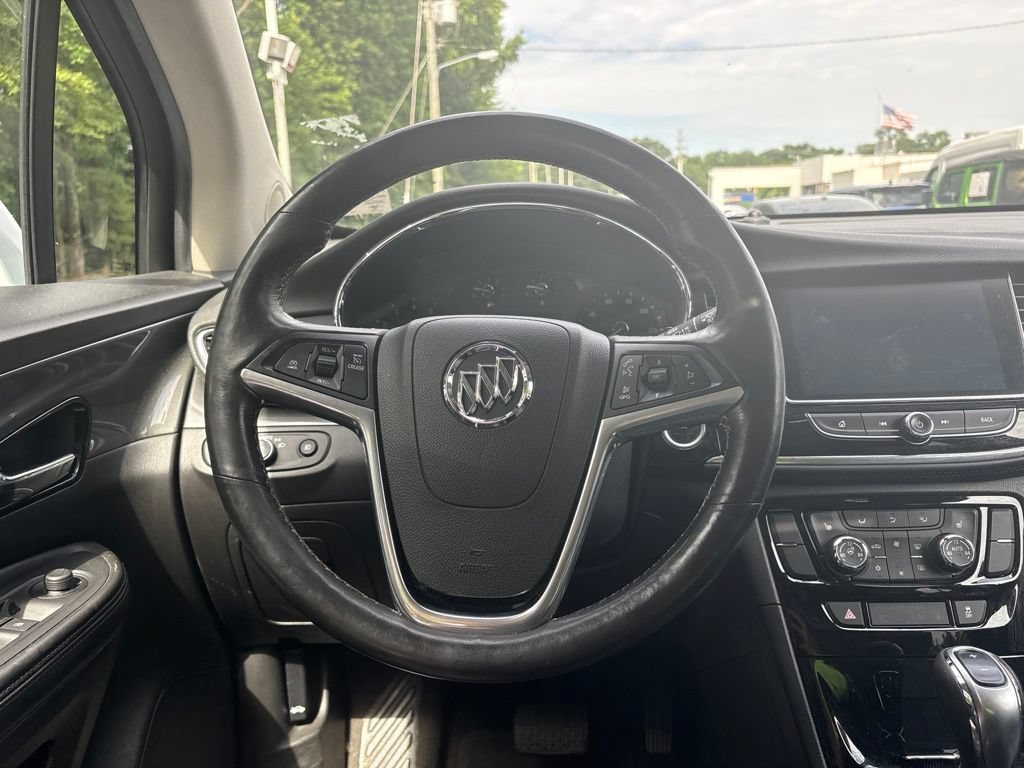 Used 2018 Buick Encore Essence AWD/4WD image 6