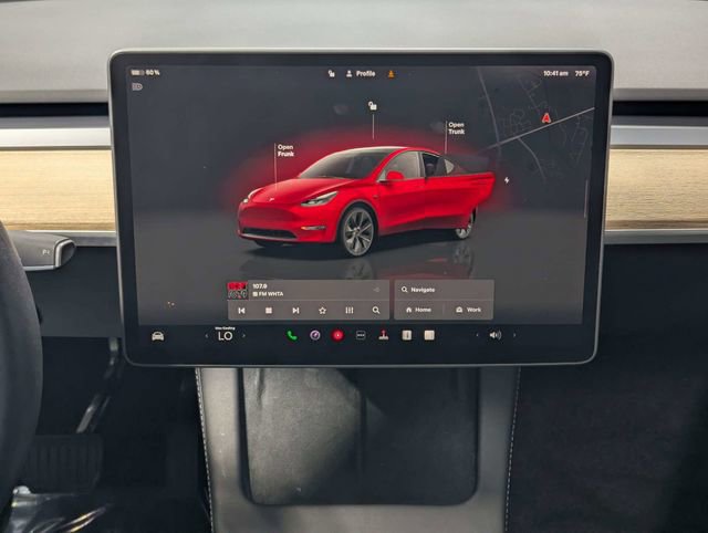 Used 2025 Tesla Model Y Long Range RWD image 12