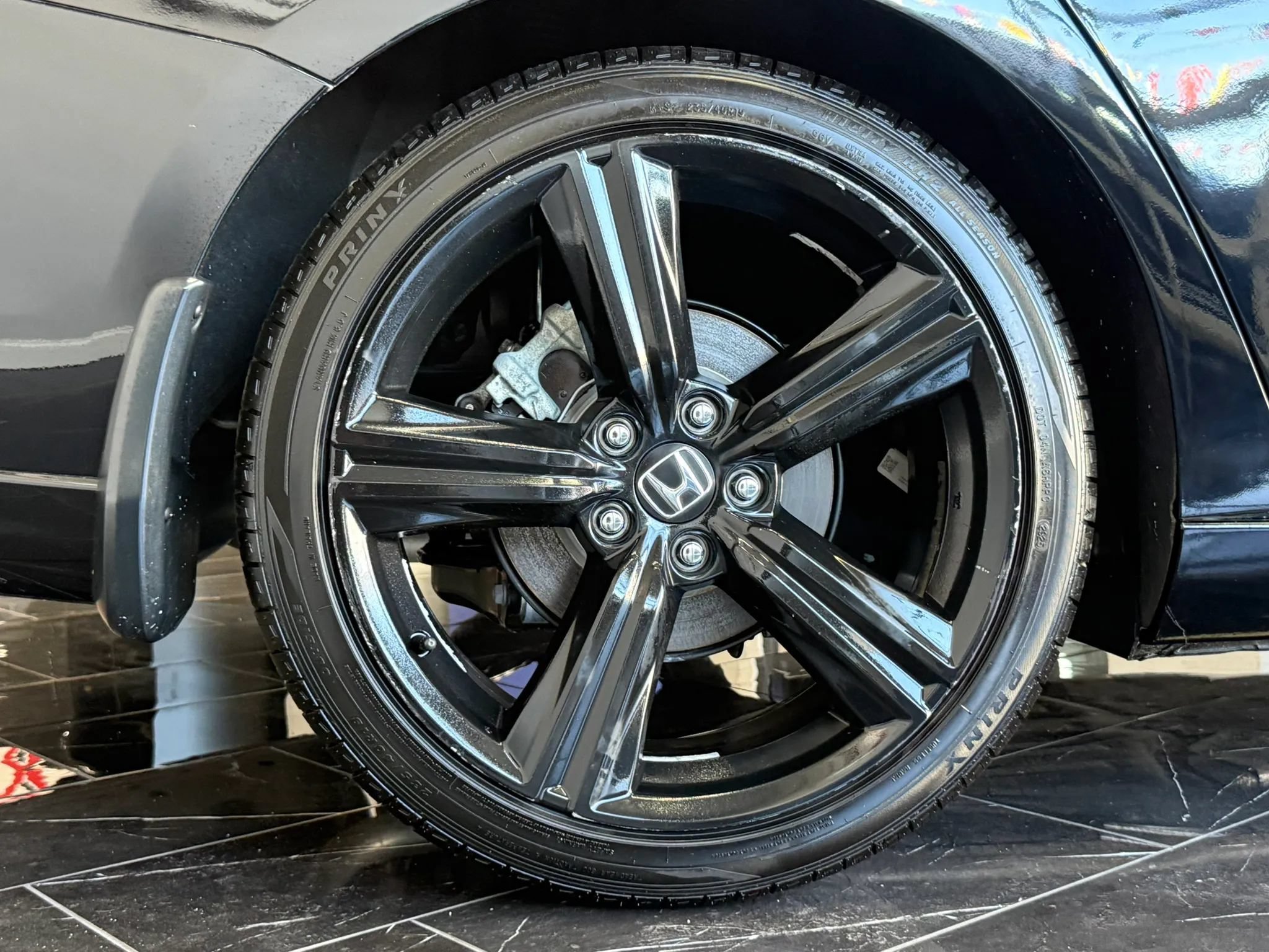 Used 2025 Honda Accord Sport image 30