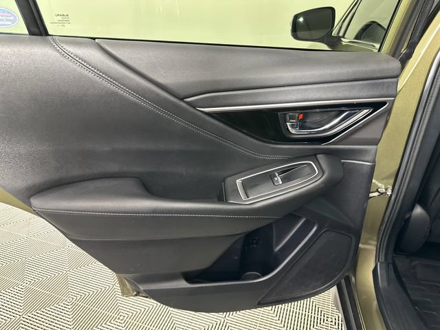 Used 2021 Subaru Outback Limited XT w/ Popular Package #2 AWD/4WD image 10