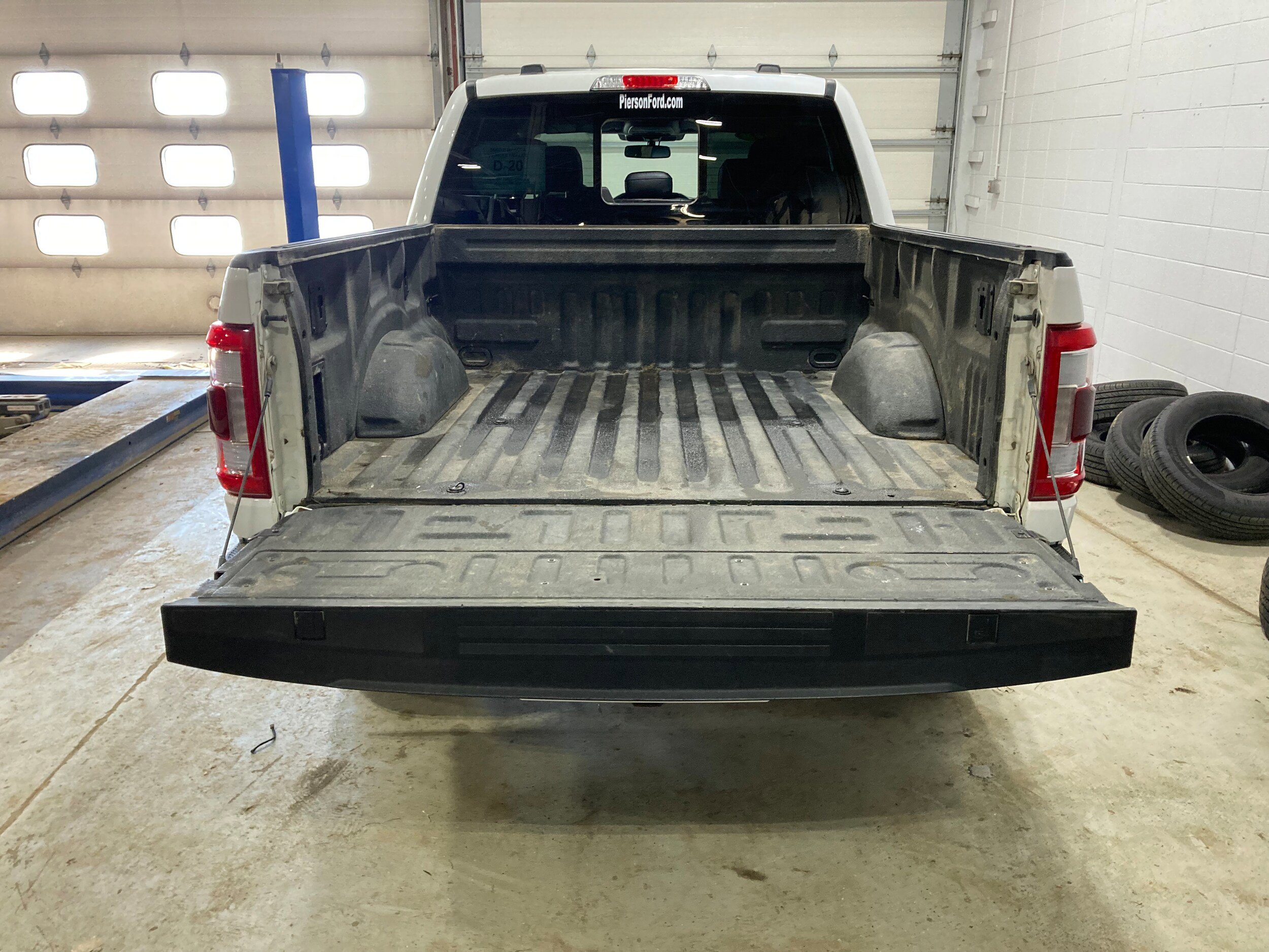 Used 2021 Ford F150 Lariat w/ Equipment Group 502A High AWD/4WD image 17