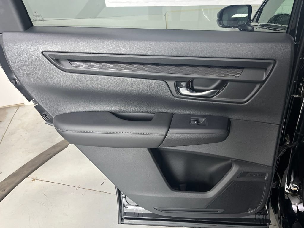 Used 2025 Honda CR-V EX image 27