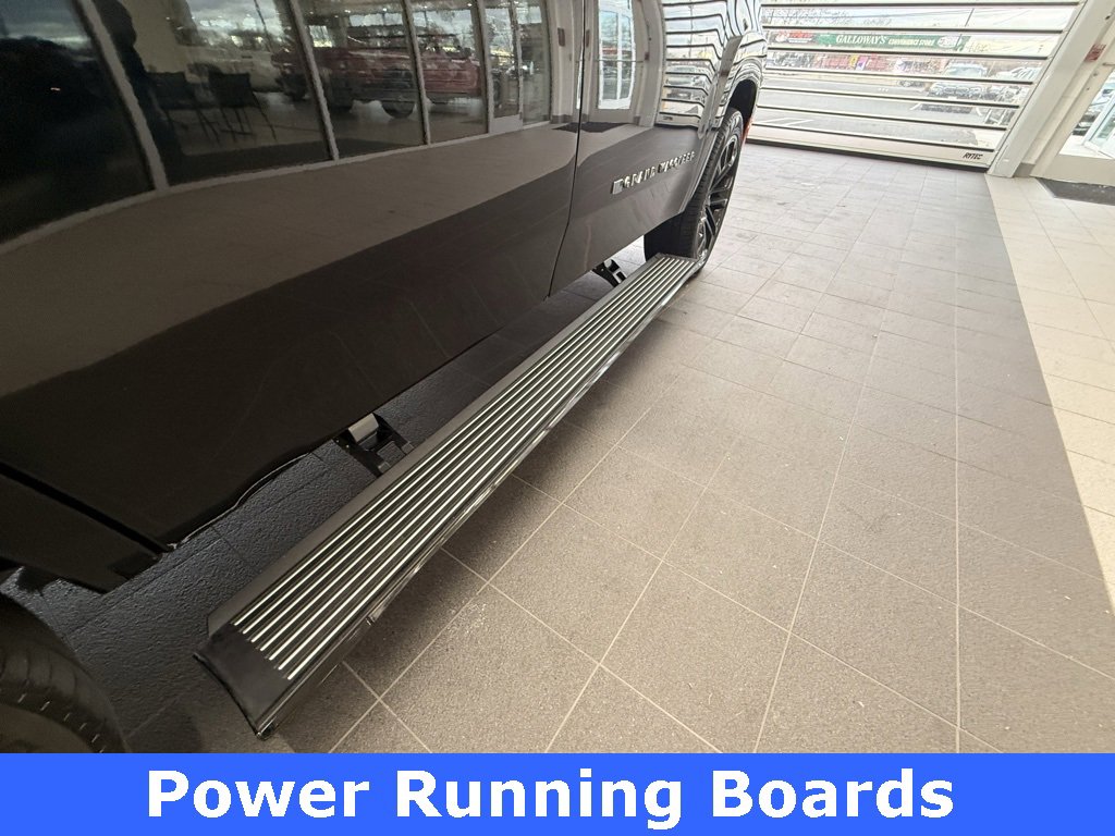 Used 2024 Jeep Grand Wagoneer Series III w/ Quick Order Packagew 28T image 56