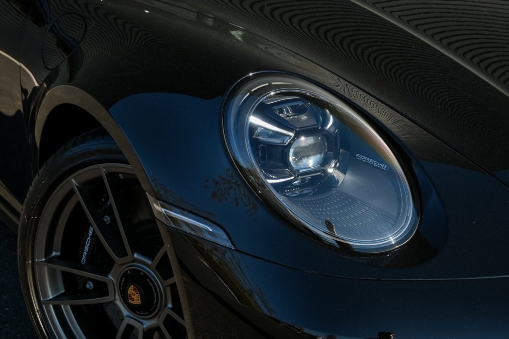 Certified 2024 Porsche 911 image 31