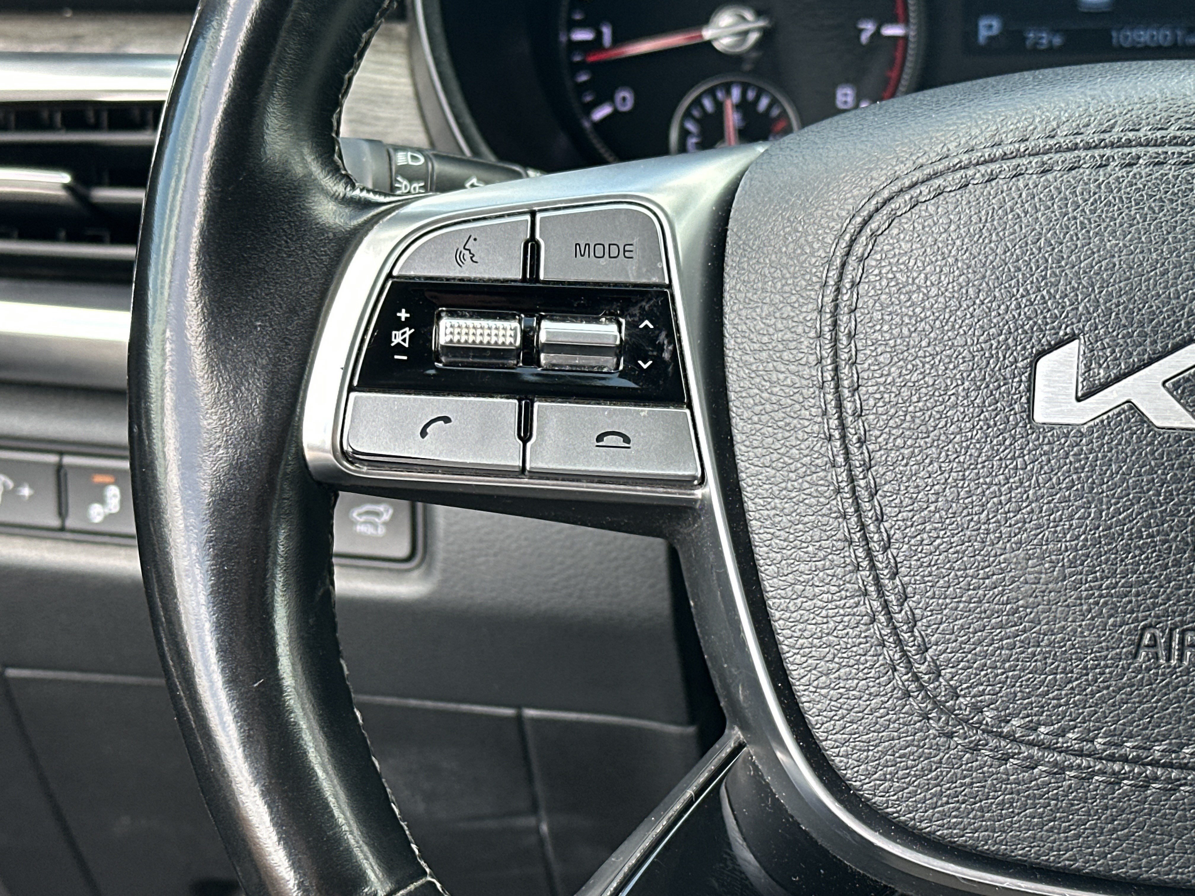 Used 2022 Kia Telluride EX w/ EX Premium Package AWD/4WD image 18