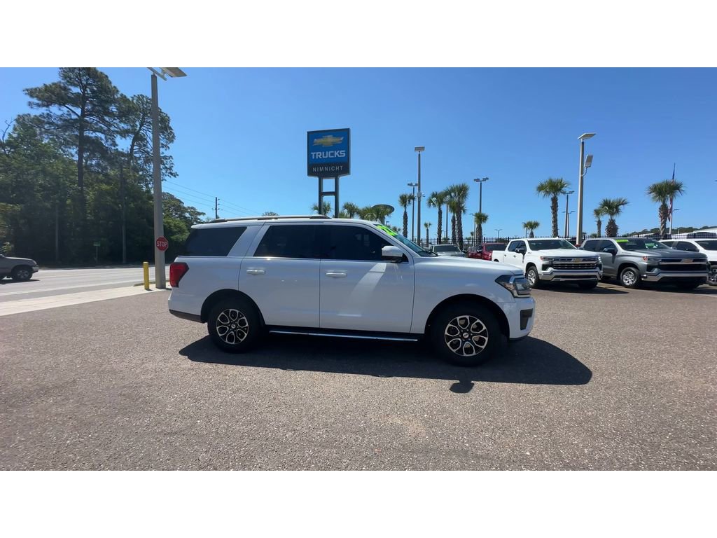 Used 2022 Ford Expedition XLT RWD image 9