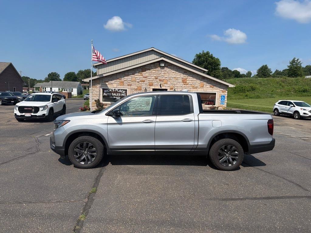 Used 2023 Honda Ridgeline Sport image 3