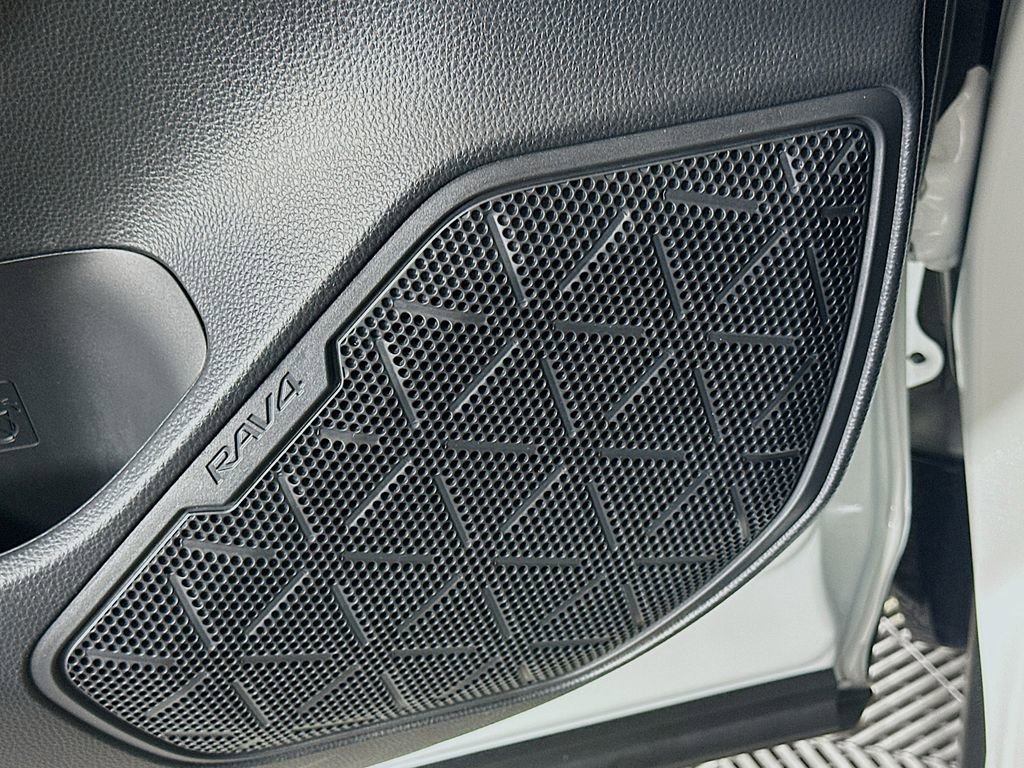 Used 2024 Toyota RAV4 XSE image 18
