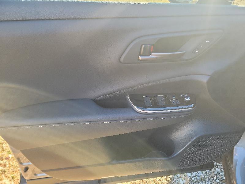 Used 2025 Toyota Crown image 7