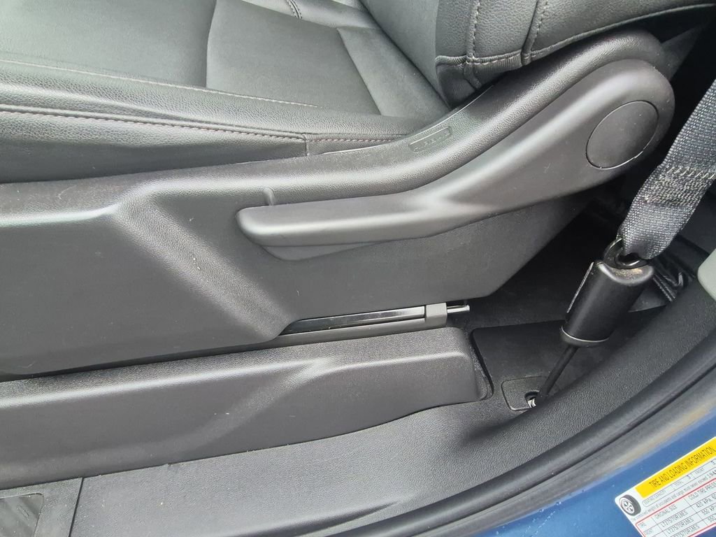 Used 2025 Chevrolet Silverado 3500 W/T image 19