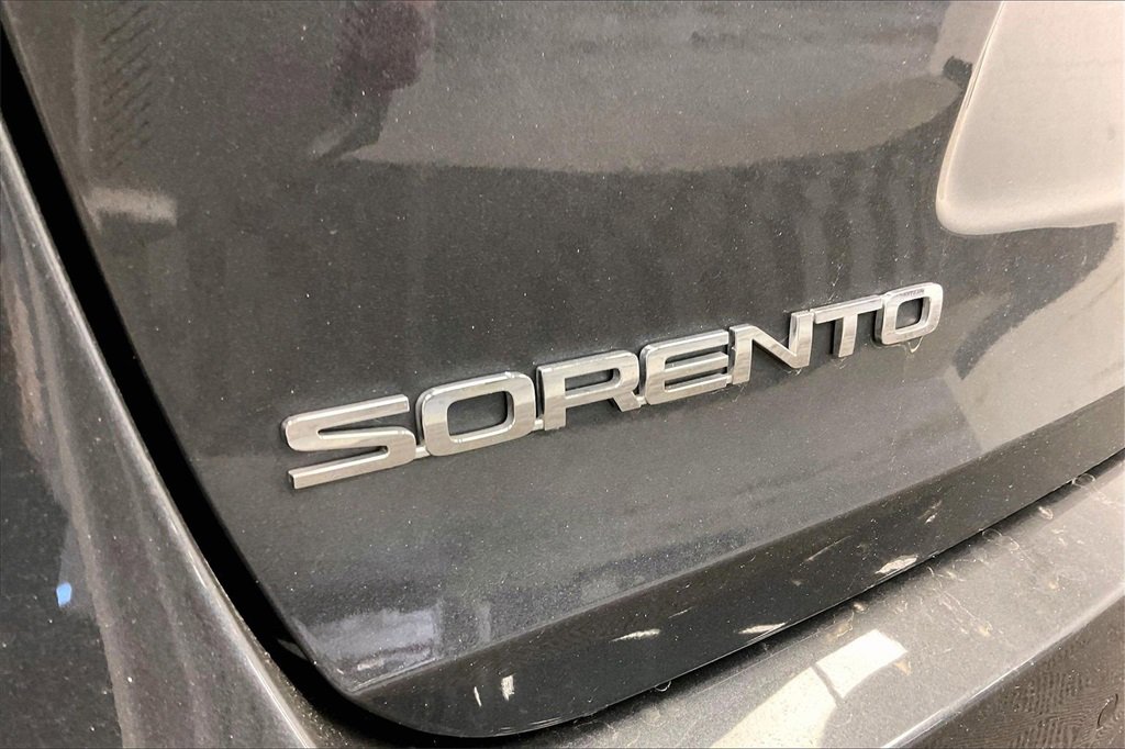 Used 2020 Kia Sorento EX image 27