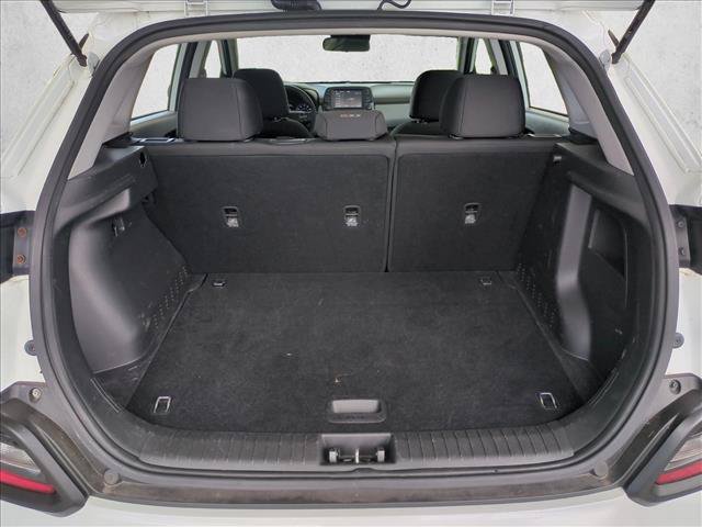 Used 2021 Hyundai Kona SE FWD image 6
