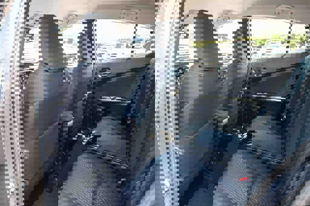 Used 2019 Toyota Prius Prime Plus w/ Carpet Mat Package FWD image 18