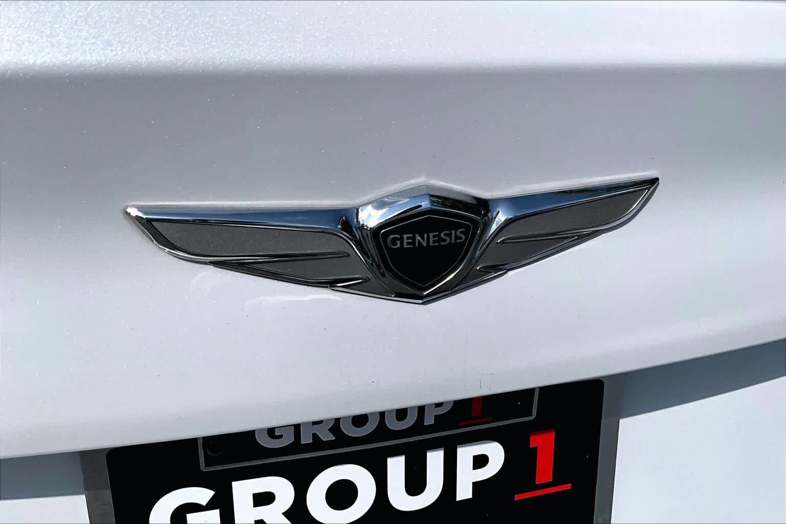 Used 2017 Genesis G80 3.8 RWD image 30