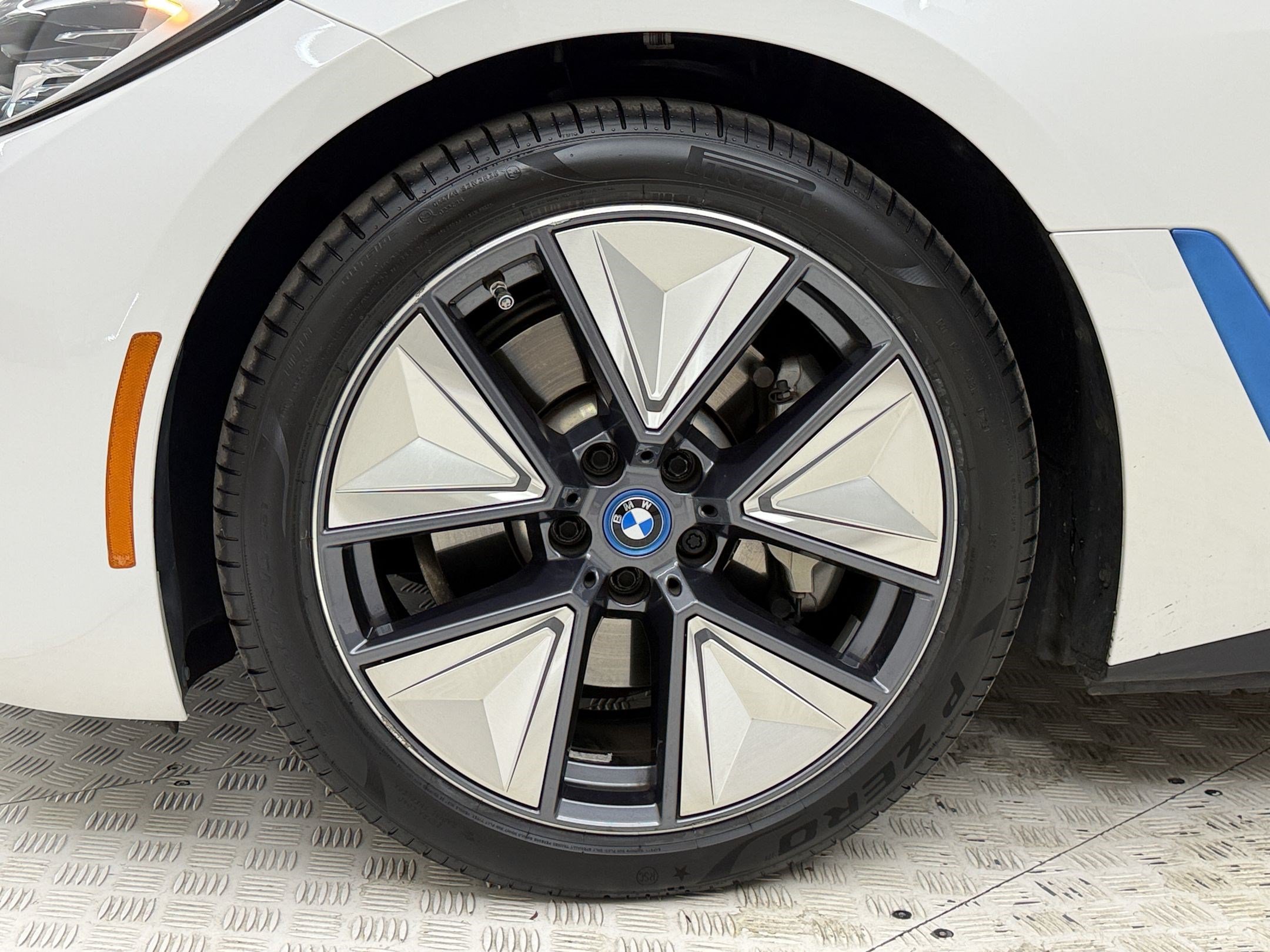 Certified 2023 BMW i4 eDrive40 w/ Premium Package RWD image 13