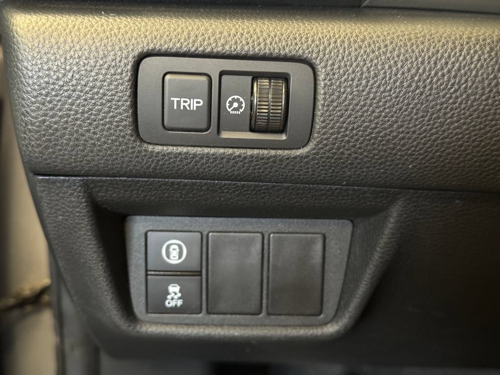 Used 2018 Honda Accord EX image 18