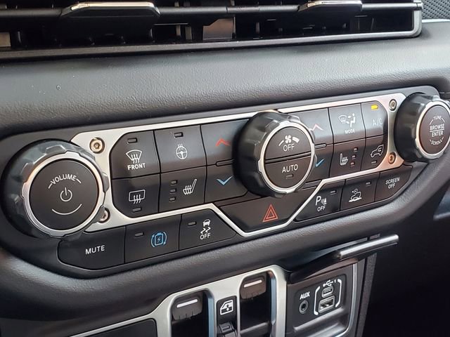 Used 2025 Jeep Wrangler Unlimited Rubicon 4xe w/ Safety Group image 25