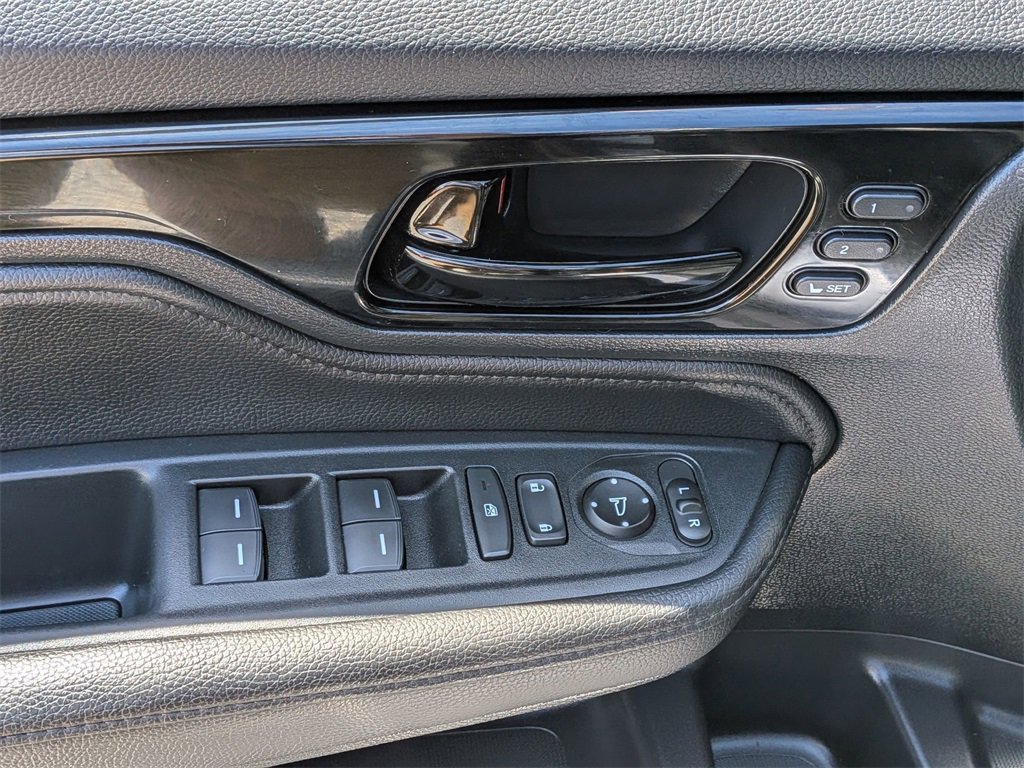 Used 2024 Honda Odyssey Touring image 13