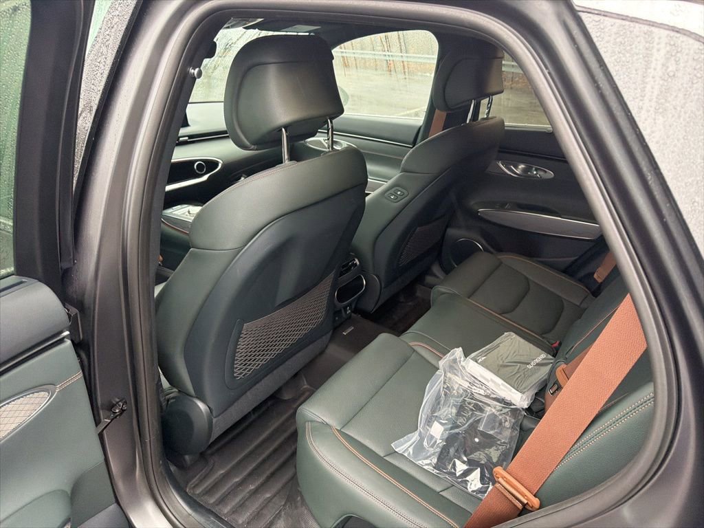 Certified 2023 Genesis GV70 2.5T w/ Advanced Package image 13