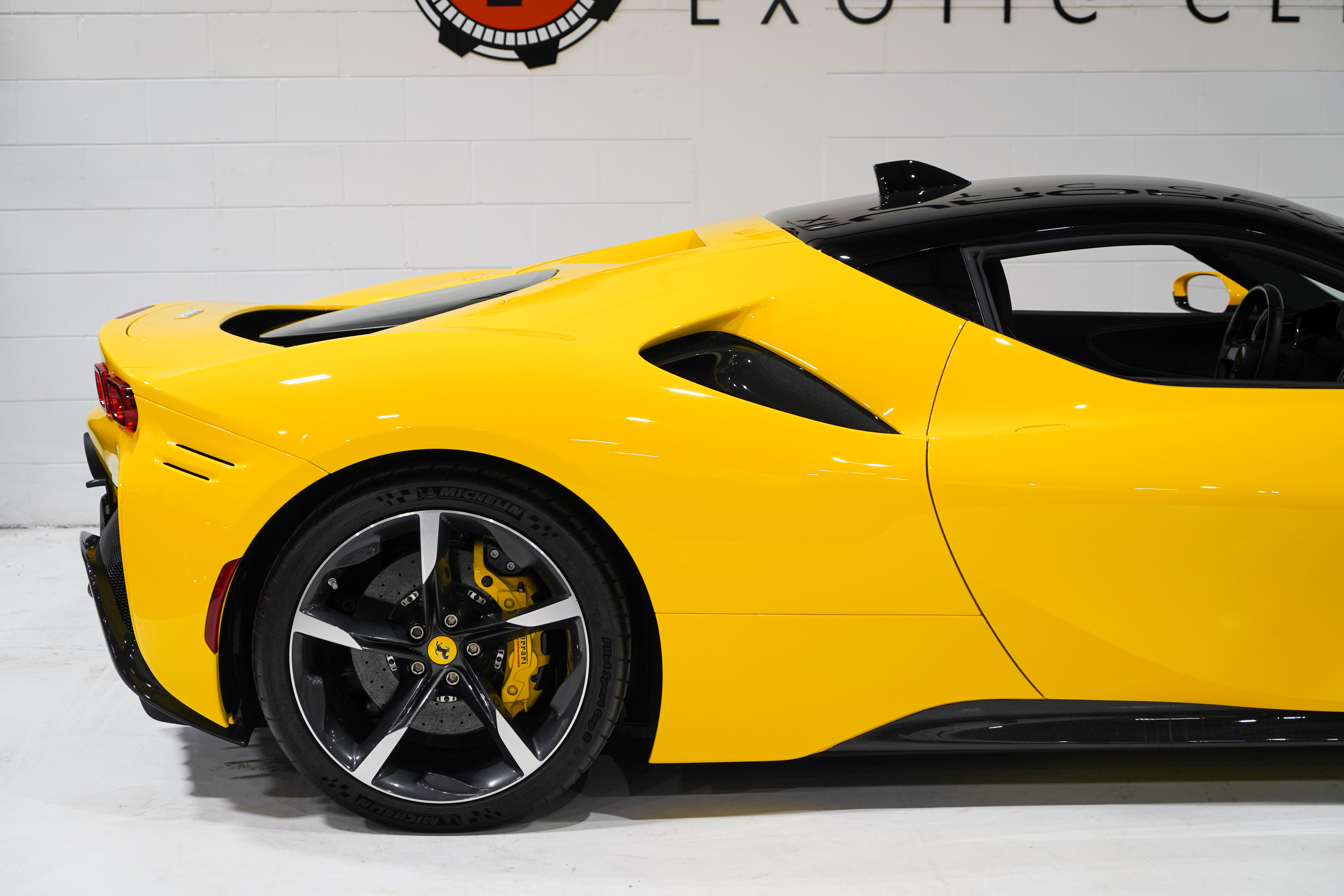 Used 2021 Ferrari SF90 Stradale AWD/4WD image 19