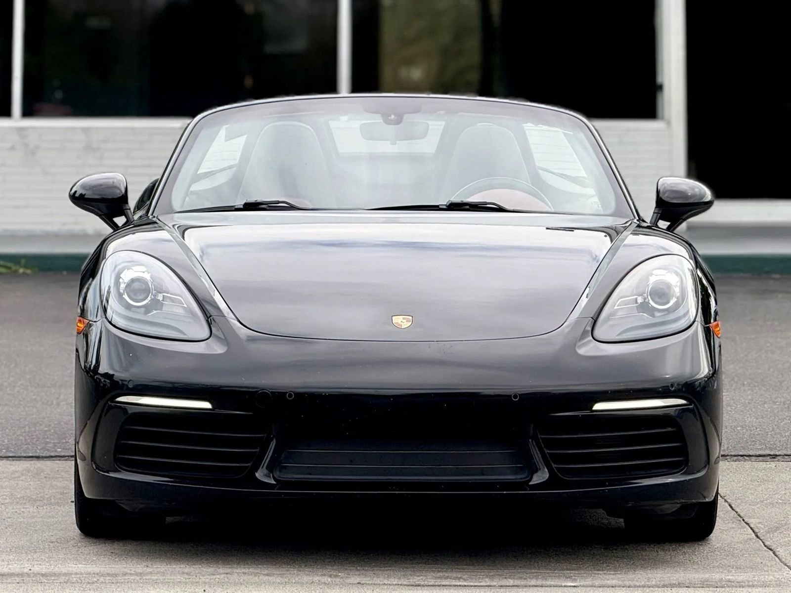 Used 2017 Porsche 718 Boxster image 5