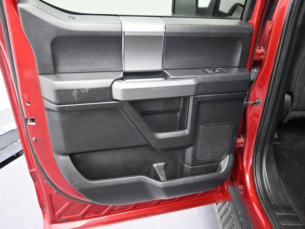 Used 2016 Ford F150 XLT w/ Equipment Group 302A Luxury RWD image 23