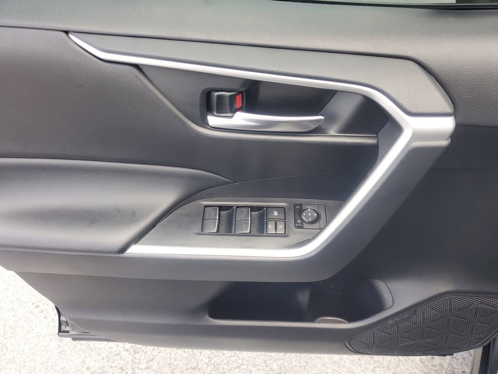 Certified 2023 Toyota RAV4 XLE Premium FWD image 19
