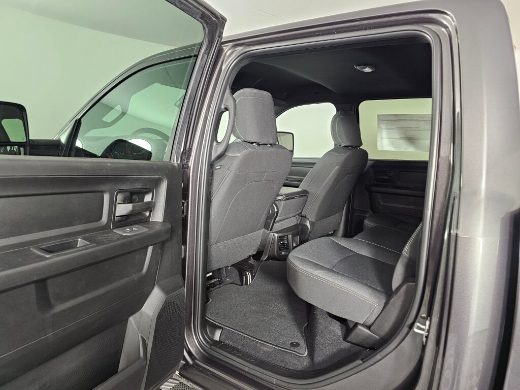 New 2026 RAM 2500 Tradesman AWD/4WD image 33