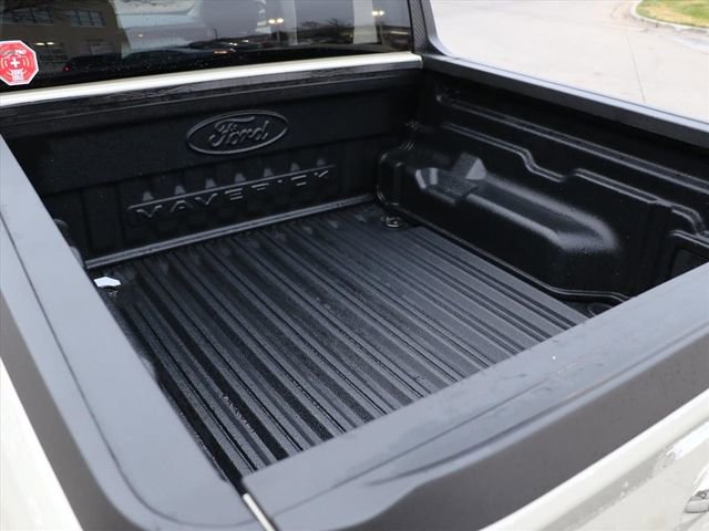 Used 2024 Ford Maverick XLT image 15