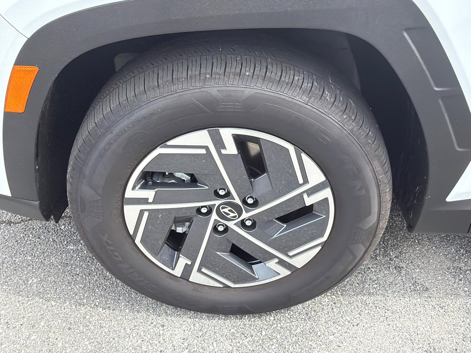 Used 2025 Hyundai Tucson Blue AWD/4WD image 11
