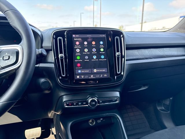 Used 2023 Volvo XC40 Recharge Plus w/ Protection Package Premier AWD/4WD image 19