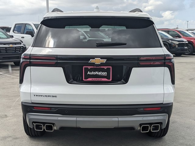New 2026 Chevrolet Traverse LT image 7