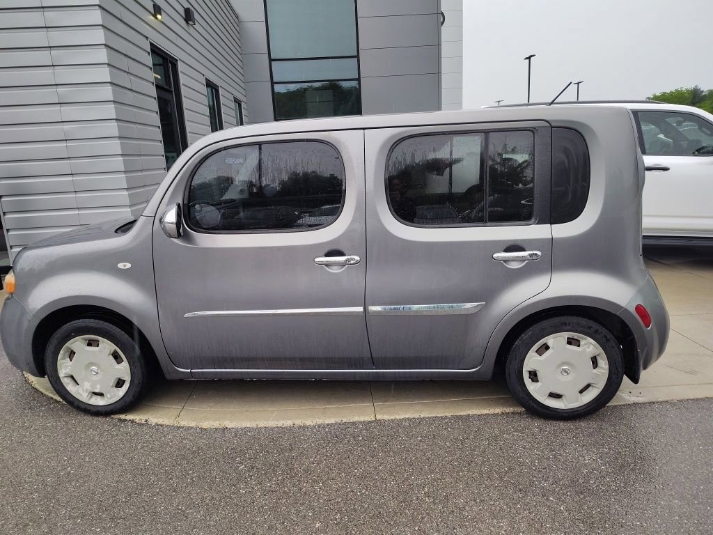 Used 2014 Nissan Cube 1.8 S w/ Interior Designer Package FWD image 5