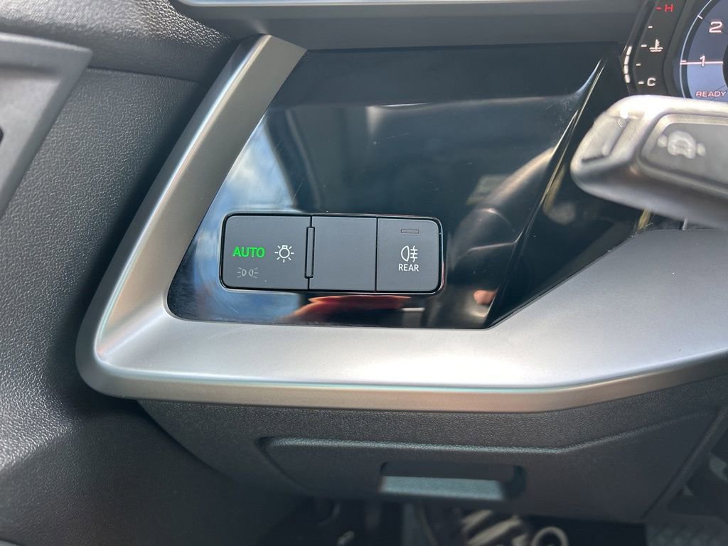 Used 2022 Audi A3 2.0T Premium image 31