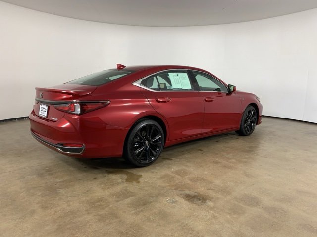 Used 2025 Lexus ES 300h F Sport w/ Accessory Package (Z2) image 8