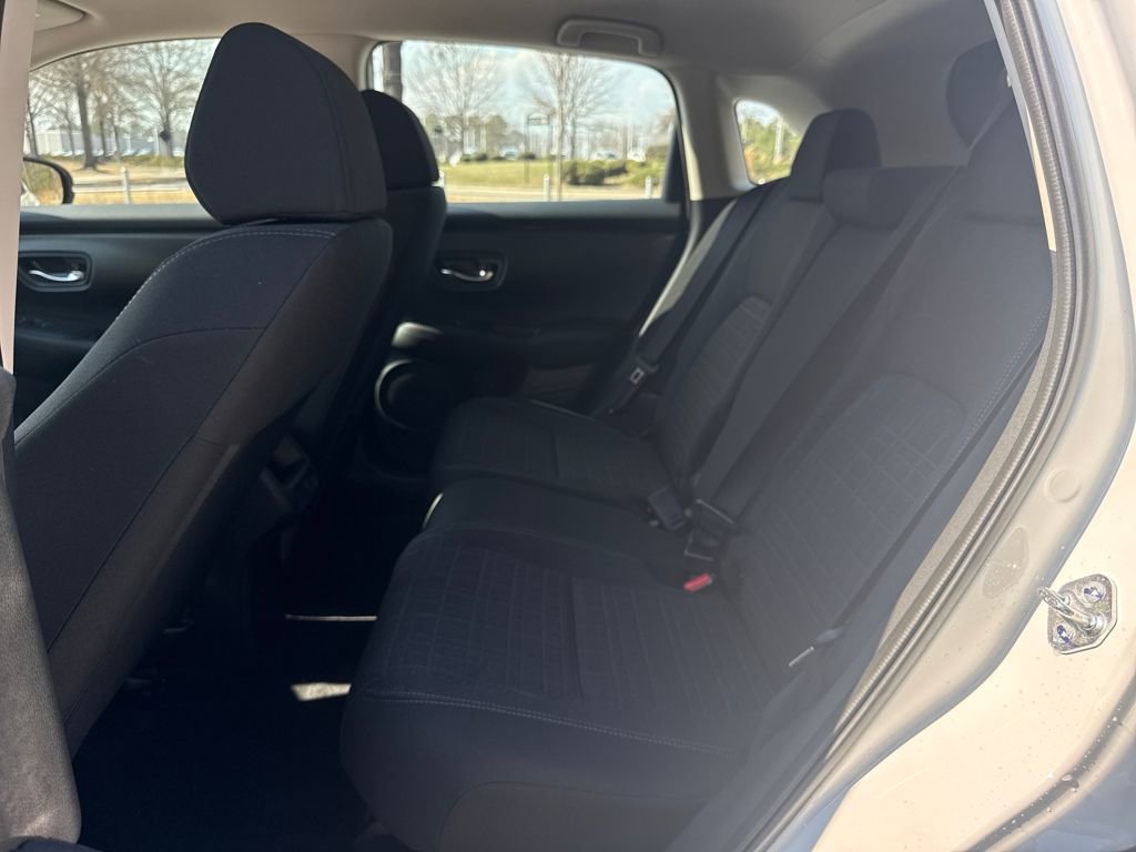 Certified 2025 Honda HR-V LX image 25