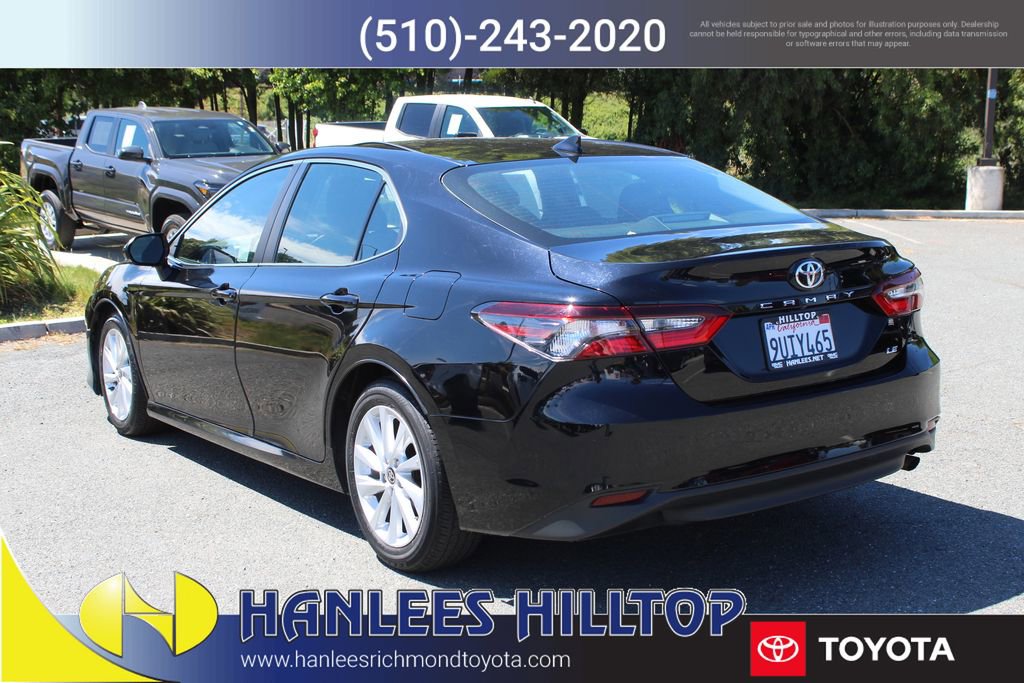 Used 2023 Toyota Camry LE w/ Convenience Package FWD image 9