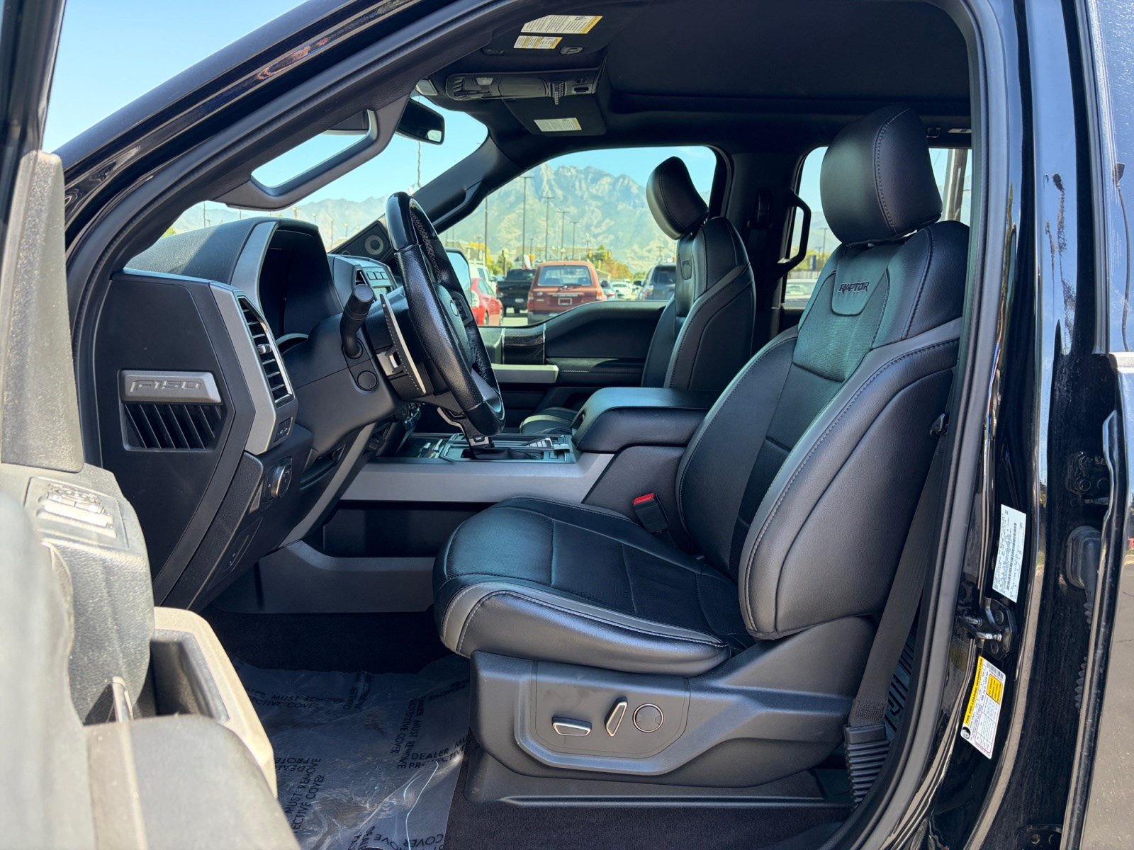 Used 2018 Ford F150 Raptor w/ Equipment Group 802A Luxury AWD/4WD image 11