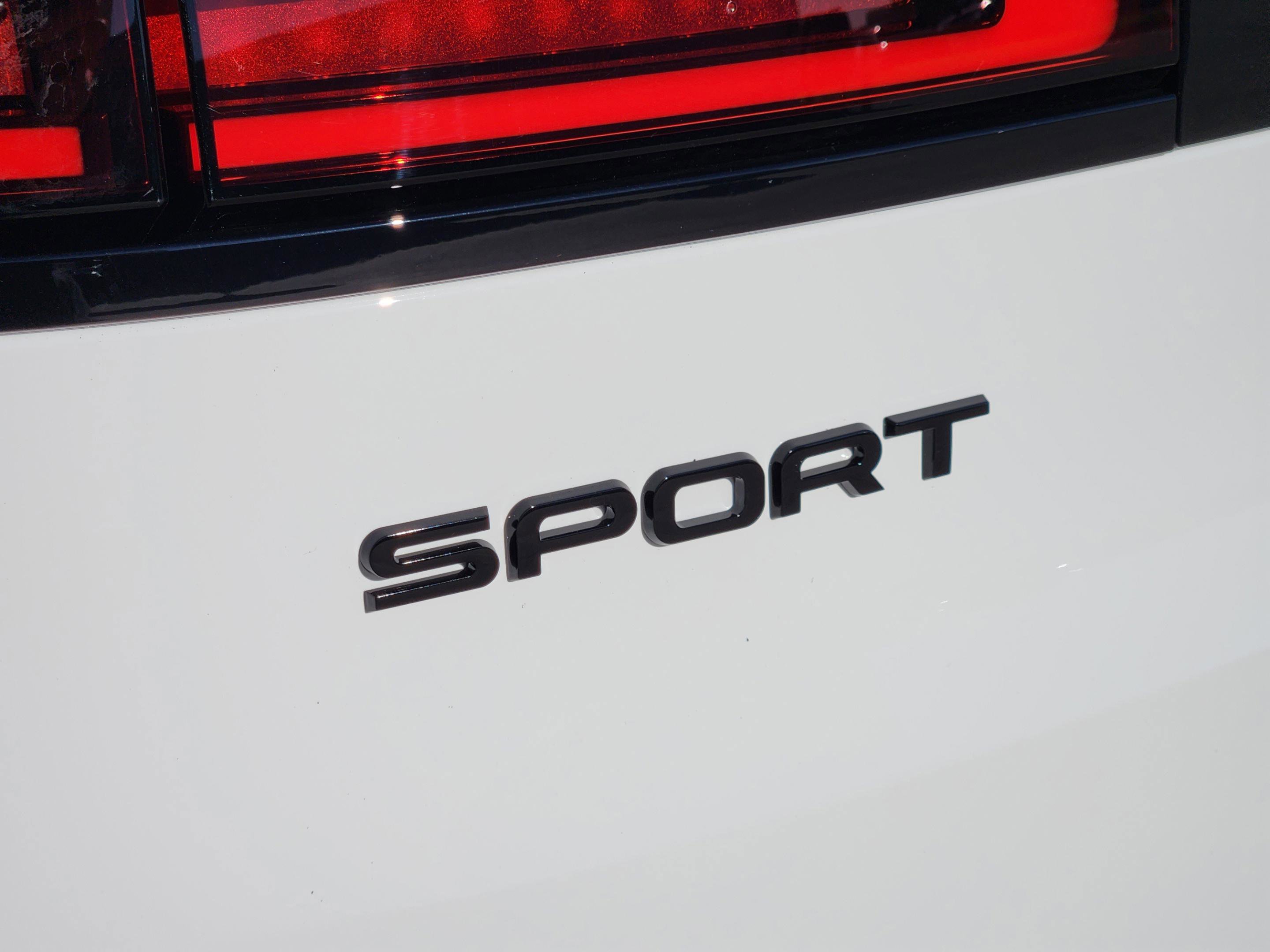 New 2026 Land Rover Range Rover Sport Dynamic SE AWD/4WD image 32