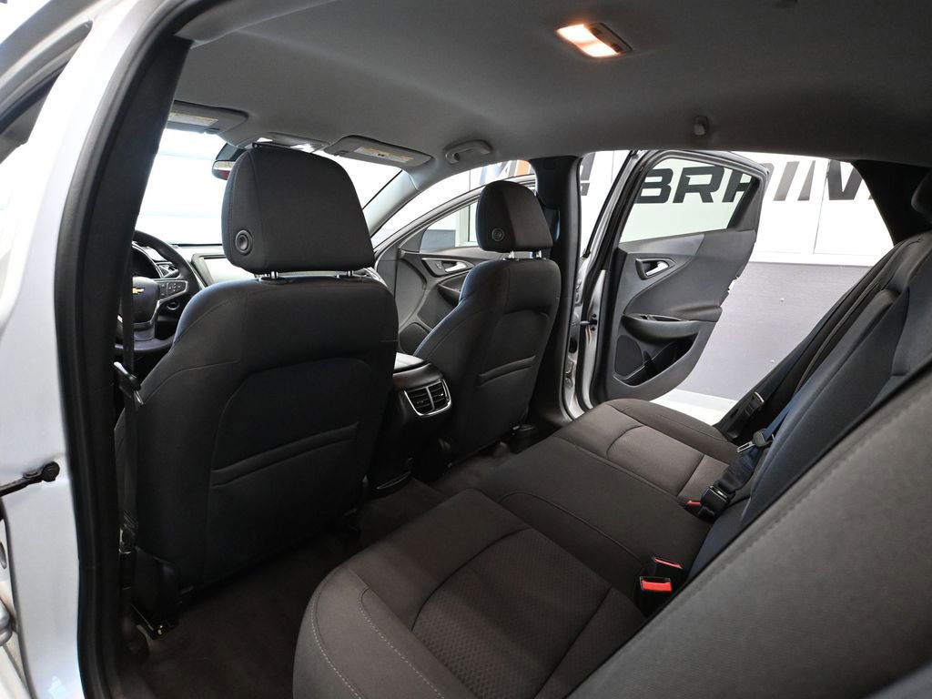 Used 2018 Chevrolet Malibu LT w/ LPO, Convenience Package 2 image 37