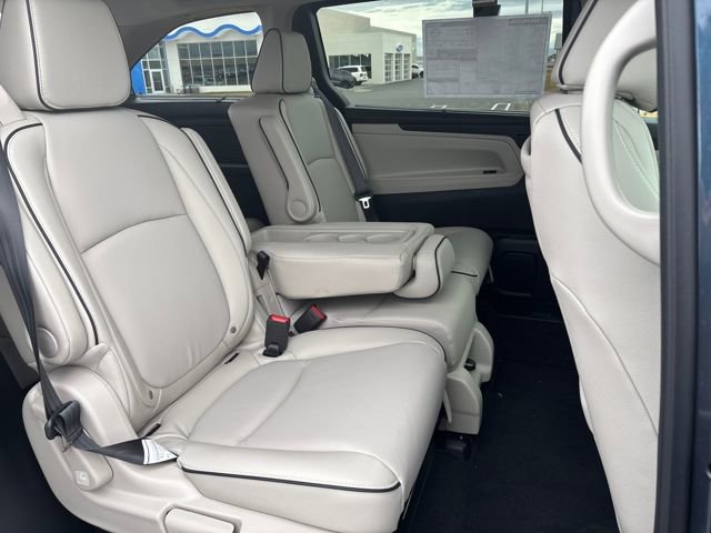 New 2026 Honda Odyssey Touring image 24