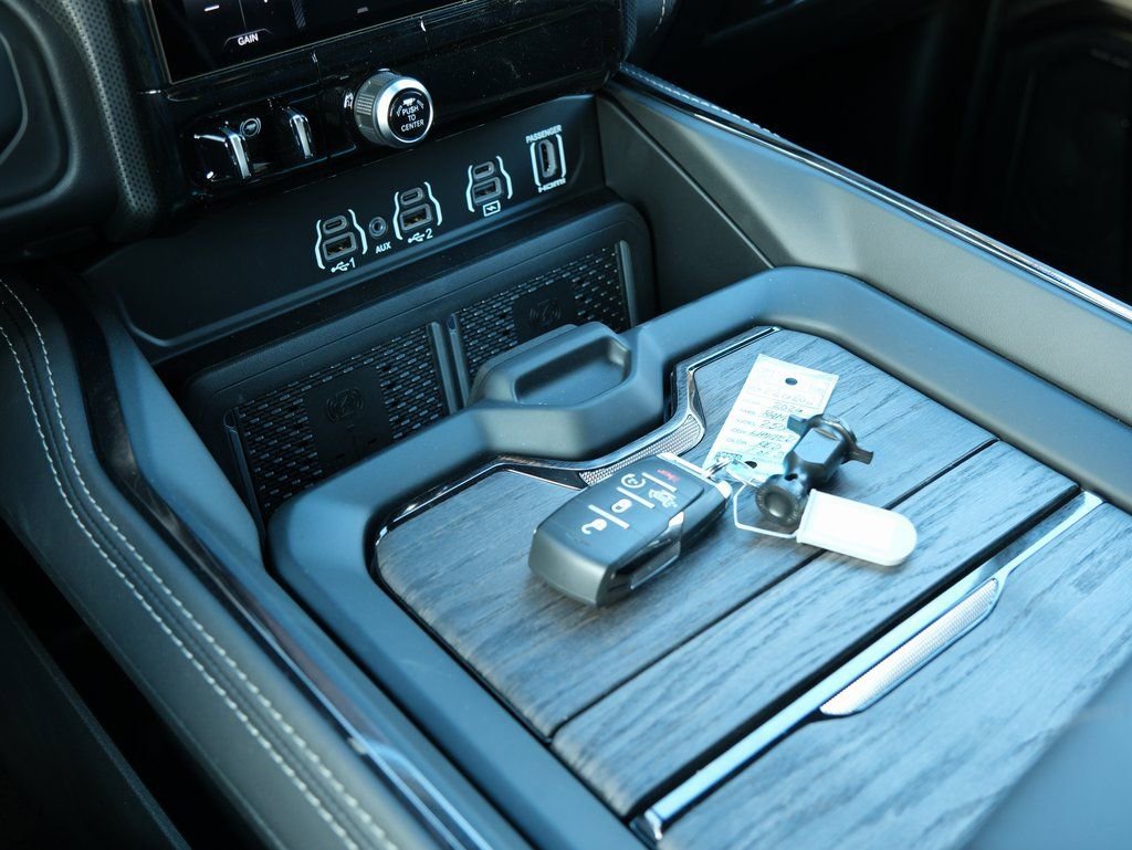 New 2026 RAM 2500 Limited image 25