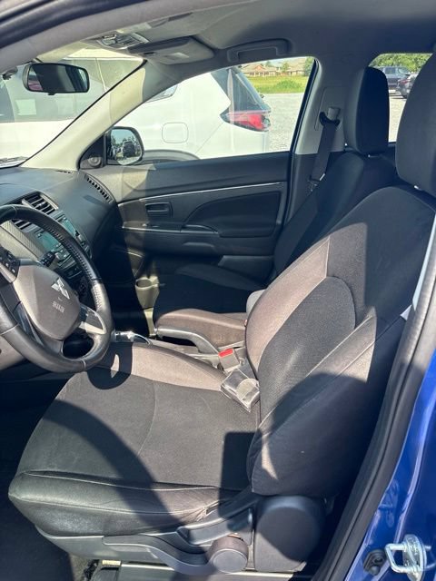 Used 2015 Mitsubishi Outlander Sport ES FWD image 14