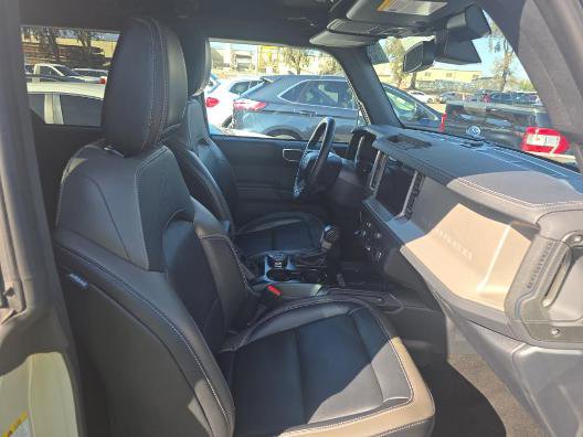 Used 2025 Ford Bronco Outer Banks AWD/4WD image 8